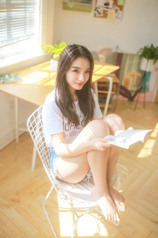 《少女们的茶道》樱花